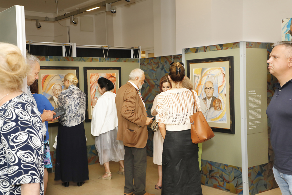 Wernisaż wystawy obrazów „Londyn żywy. Emigracyjne portrety Barbary Kaczmarowskiej-Hamilton” – Warszawa, 12 lipca 2023. Fot. Piotr Życieński (IPN)