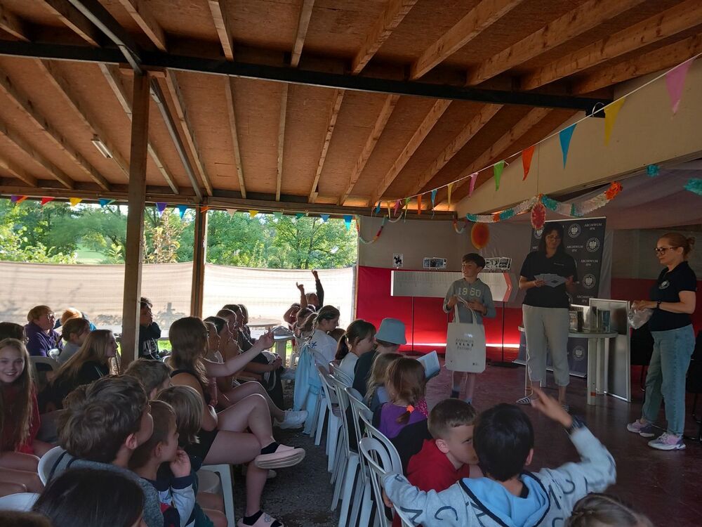 Warsztaty archiwalne dla polskich uczniów w Belgii – Comblain-la-Tour, 11–12 lipca 2023