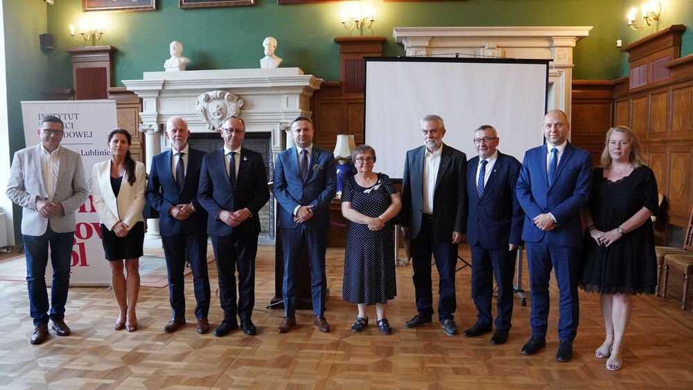 Prezentacja publikacji Instytutu Pamięci Narodowej „Dokumenty zbrodni wołyńskiej tom 1” – Tarnobrzeg, 18 lipca 2023. Fot. Szczepan Barczyk (IPN)