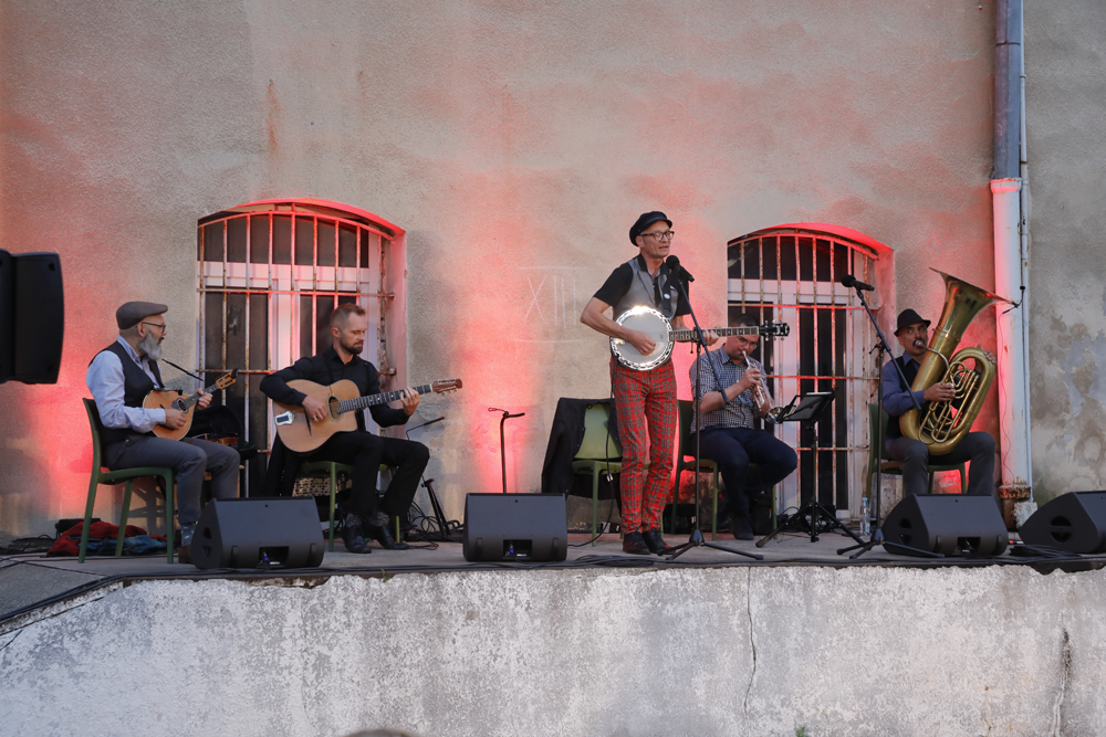 „Bunt wznieci słowo poety” – widowisko słowno-muzyczne. Fot. Piotr Życieński (IPN)