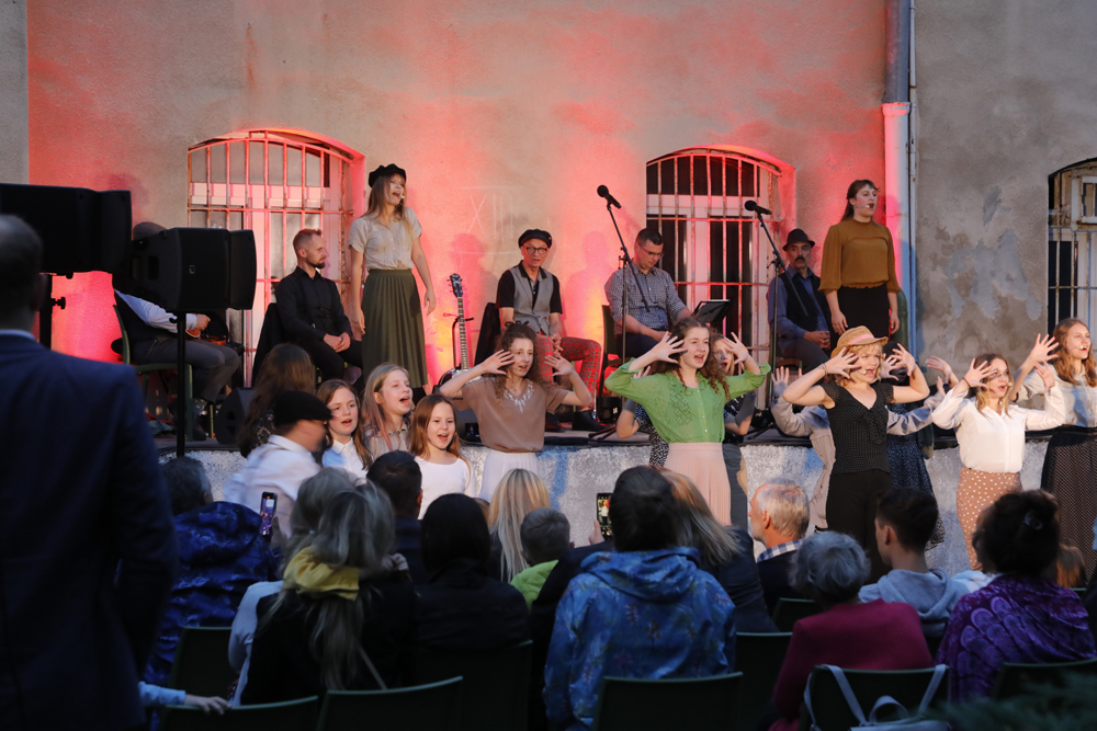 „Bunt wznieci słowo poety” – widowisko słowno-muzyczne. Fot. Piotr Życieński (IPN)