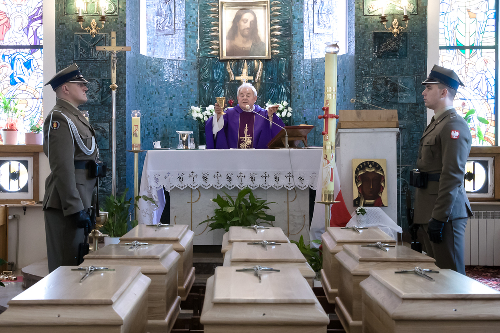 Uroczystości pogrzebowe Powstańców Warszawskich oraz cywilnych ofiar Powstania Warszawskiego, których szczątki zostały odnalezione na Czerniakowie – Warszawa, 4 sierpnia 2023. Fot. Sławek Kasper (IPN)