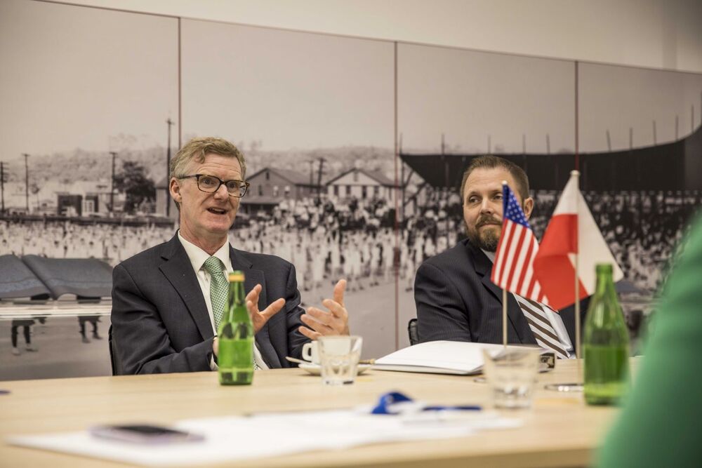 Wizyta Zastępcy Szefa Misji USA Daniela Lawtona w Archiwum IPN – Warszawa, 7 sierpnia 2023. Fot. Katarzyna Adamów (IPN)