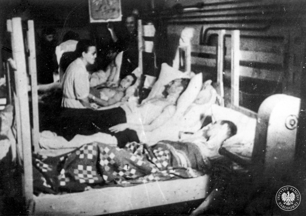 Szpital powstańczy. Autor: nieznany, (fot. z zasobu IPN)