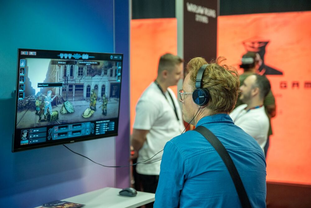 Premiera nowej wersji gry „Warsaw Rising – Miasto Bohaterów” na targach gamingowych GAMESCOM – Niemcy, 23–27 sierpnia 2023. Pawel Grabowski (wowpictures.tv)