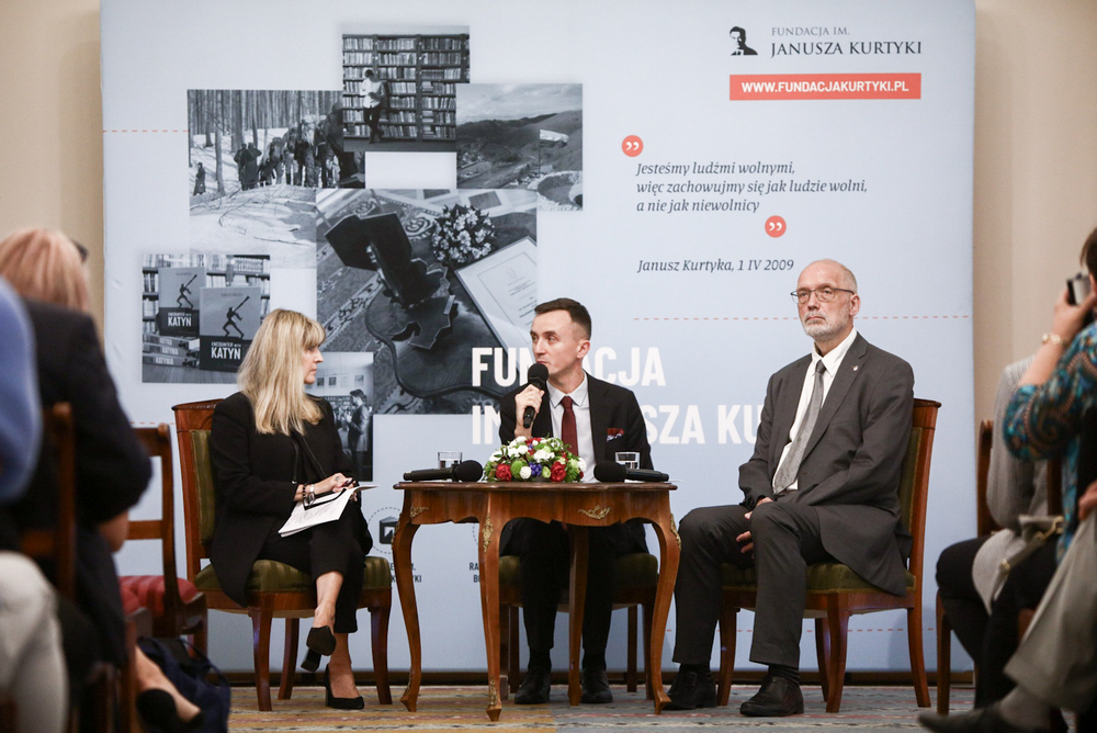 Panel dyskusyjny „Za łukiem rzeki. Czy możliwy jest globalny zwrot w narracji o polskiej historii?” – Warszawa, 26 sierpnia 2023. Fot. Sławek Kasper (IPN)