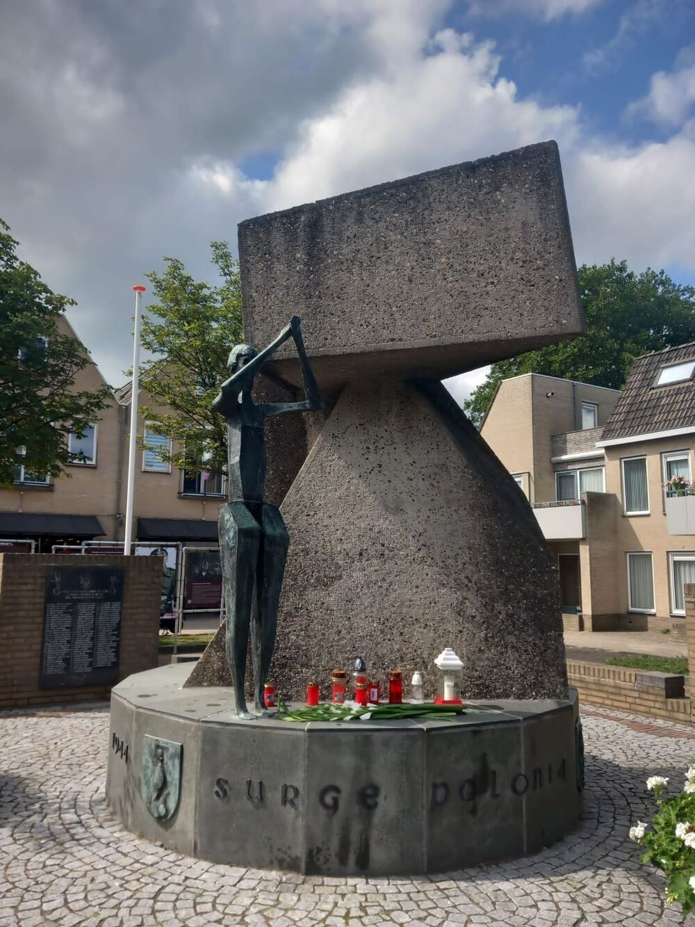 Pracownicy Archiwum IPN na 6 Pikniku Rodzinnym w Apeldoorn – Holandia, 26–27 sierpnia 2023. Fot: AIPN