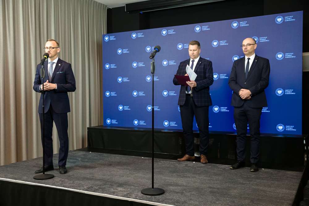 Konferencja prasowa dotycząca konkursu dla nauczycieli najlepszy scenariusz lekcji „Sprawiedliwi z Markowej” – Warszawa, 8 września 2023. Fot. Sławek Kasper (IPN)