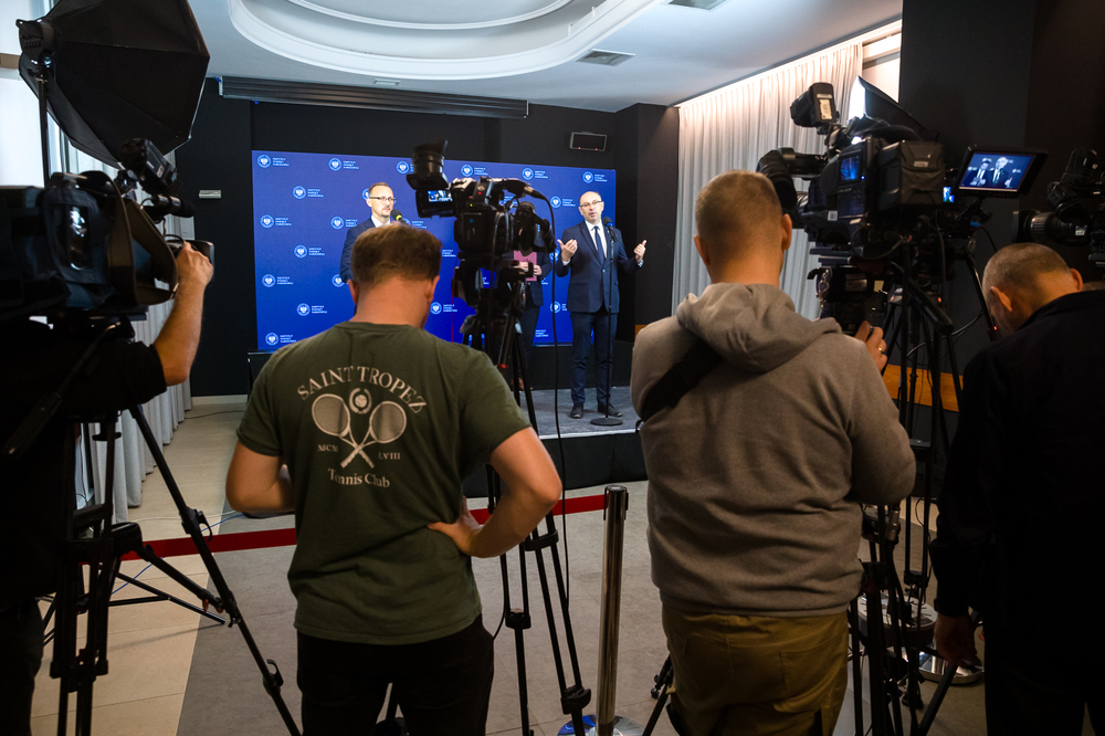 Konferencja prasowa dotycząca konkursu dla nauczycieli najlepszy scenariusz lekcji „Sprawiedliwi z Markowej” – Warszawa, 8 września 2023. Fot. Sławek Kasper (IPN)