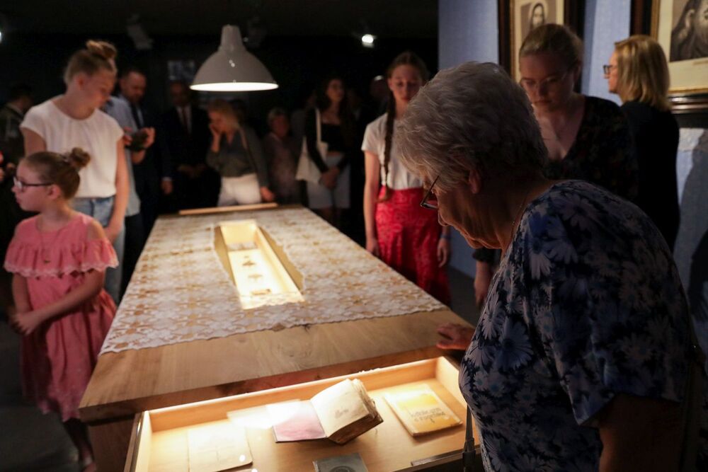 Otwarcie wystawy IPN „»Błogosławieni Sprawiedliwi, albowiem…« Opowieść o Rodzinie Ulmów” – Markowa, 9 września 2023. Fot. Mikołaj Bujak (IPN)