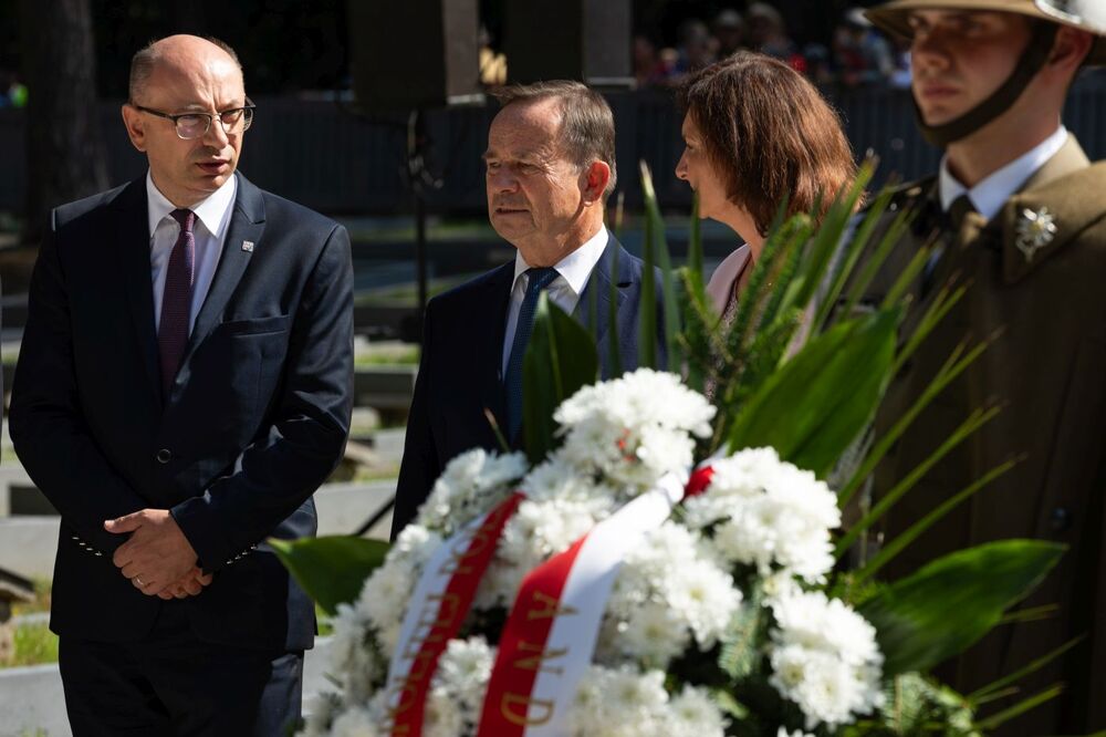 Spotkanie modlitewne na cmentarzu w Jagielle-Niechciałkach, upamiętniające Żydów, zamordowanych w Markowej przez Niemców –10 września 2023. Fot. Mikołaj Bujak (IPN)