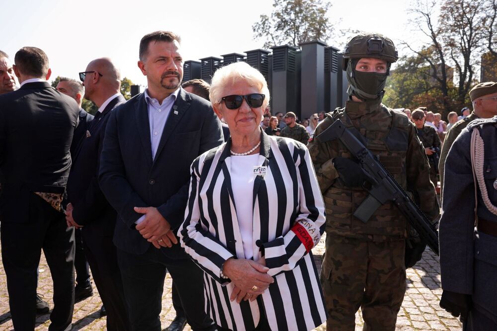 „Ja, żołnierz Wojska Polskiego, przysięgam” – żołnierze 7 Pomorskiej Brygady Obrony Terytorialnej złożyli przysięgę wojskową – Gdańsk, 17 września 2023. Fot. Mikołaj Bujak (IPN)