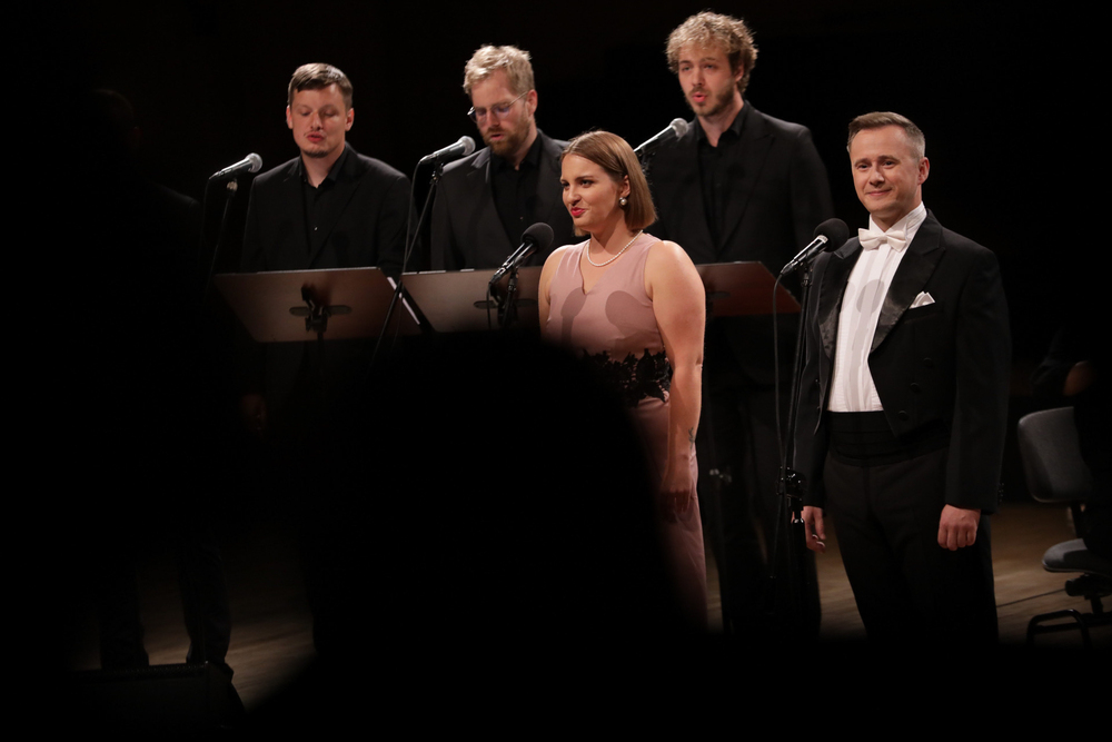 Wręczenie medalu Reipublicae Memoriae Meritum oraz koncert „…w drodze” w ramach cyklu „Artyści Andersa” – Warszawa, 20 września 2023. Fot. Mikołaj Bujak (IPN)