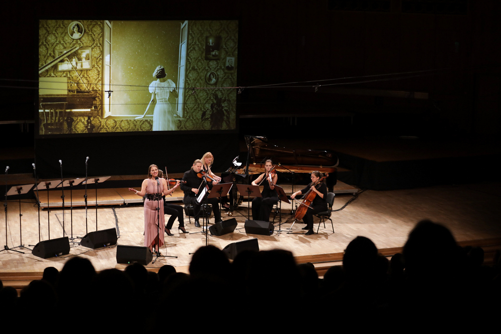 Wręczenie medalu Reipublicae Memoriae Meritum oraz koncert „…w drodze” w ramach cyklu „Artyści Andersa” – Warszawa, 20 września 2023. Fot. Mikołaj Bujak (IPN)