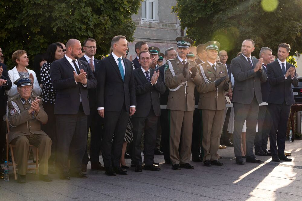 Uroczystość odsłonięcia pomnika pamięci gen. Franciszka Kleeberga i żołnierzy Samodzielnej Grupy Operacyjnej „Polesie” – Włodawa, 26 września 2023. Fot. Mikołaj Bujak (IPN)