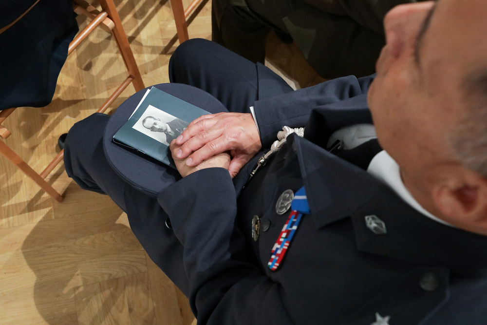 Odsłonięcie tablicy ppłk. Mariana Chodackiego – Nowy Sącz, 28 września 2023. Fot. Mikołaj Bujak (IPN)