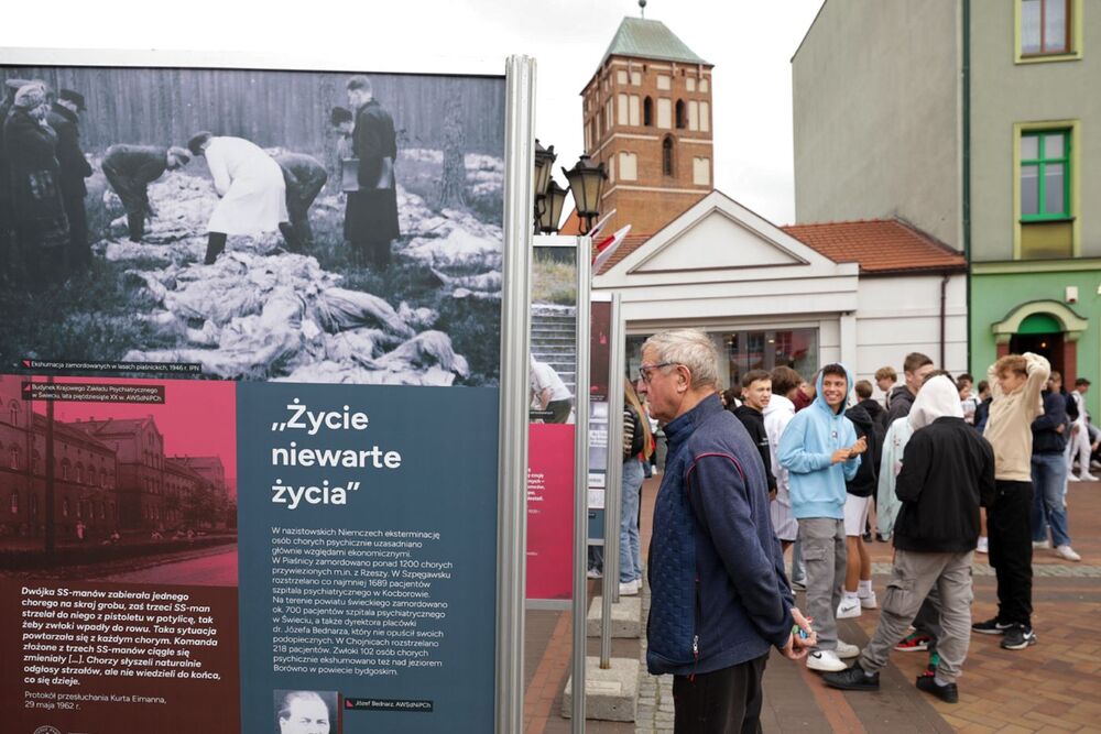 Otwarcie wystawy „Zbrodnia Pomorska 1939 r.” – Chojnice, 2 października 2023. Fot. Mikołaj Bujak (IPN)