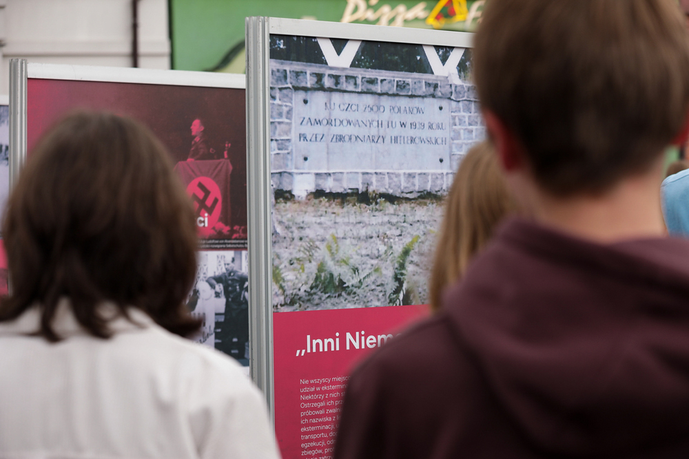 Otwarcie wystawy „Zbrodnia Pomorska 1939 r.” – Chojnice, 2 października 2023. Fot. Mikołaj Bujak (IPN)