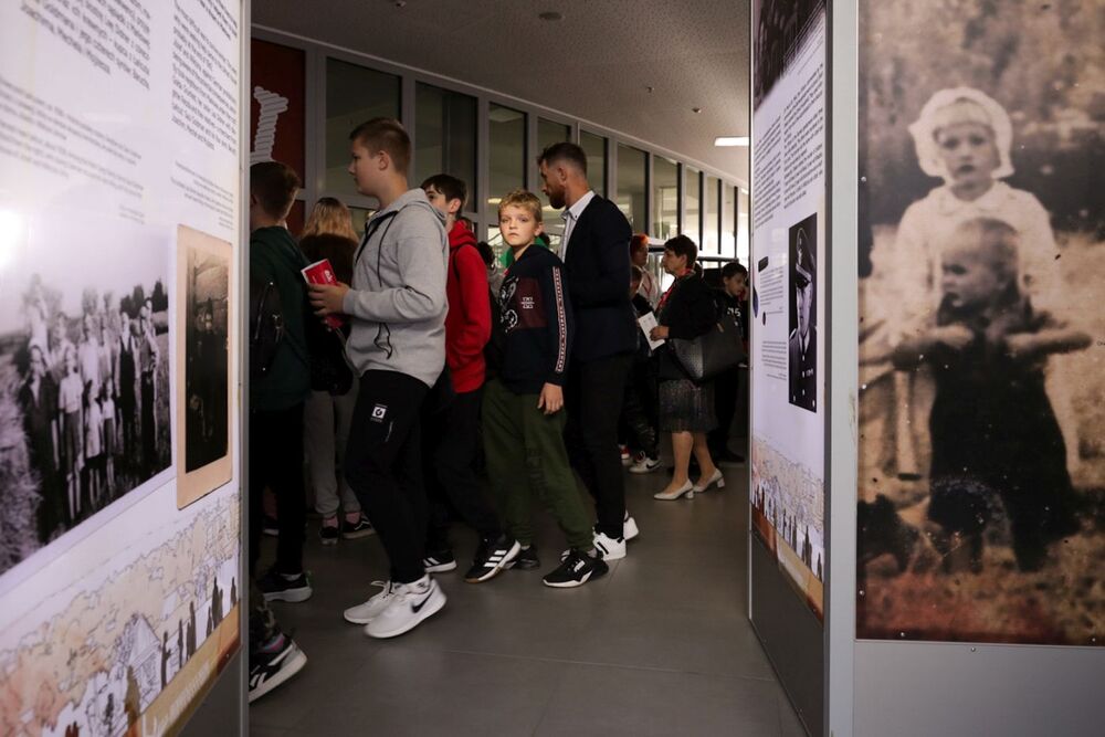 Uroczyste otwarcie Podkarpackiego Kongresu Pamięci Narodowej – Jasionka, 4 października 2023. Fot. Mikołaj Bujak (IPN)