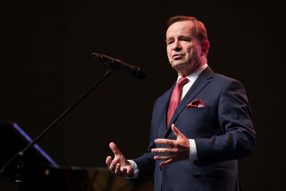 Marszałek województwa podkarpackiego Władysław Ortyl podczas gali wręczenia nagród „Świadek Historii” – Podkarpacki Kongres Pamięci Narodowej, 5 października 2023. Fot. Mikołaj Bujak (IPN)