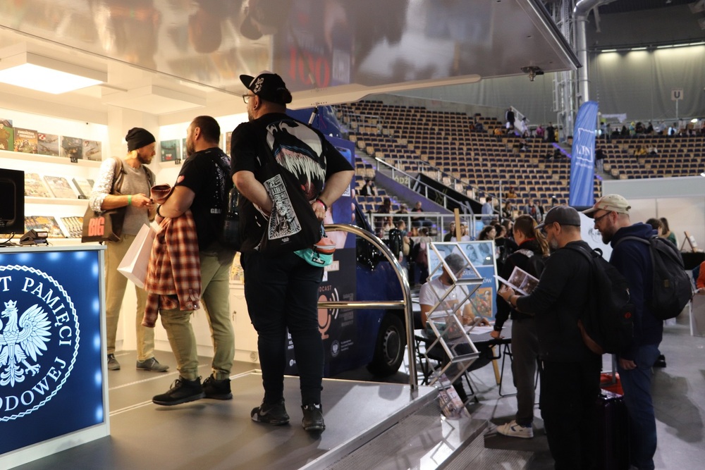 34 Festiwal Komiksu i Gier w Łodzi – 7–8 października 2023. Fot. Artur Kuprianis (Oddziałowe Biuro Badań Historycznych w Łodzi)