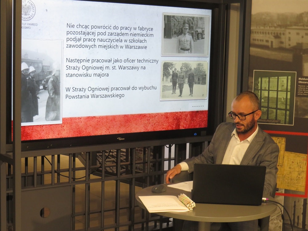 Historia w artefaktach zapisana – spotkanie inaugurujące projekt wystawienniczo-edukacyjny Archiwum IPN – Warszawa, 12 października 2023. Fot. Arkadiusz Serwa, Rafał Borkowski (OAIPN w Warszawie)