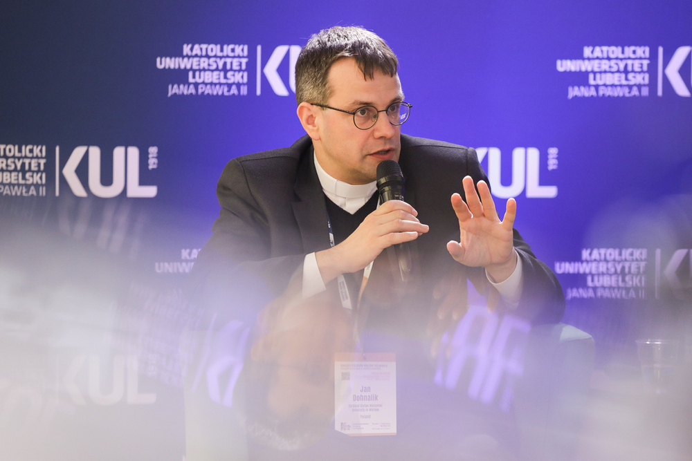 O działaniach tajnych służb komunistycznych wobec Karola Wojtyły na Międzynarodowym Kongresie Teologów Krajów Trójmorza – Lublin, 23 października 2023. Na zdj. dr Jan Dohnalik. Fot. Mikołaj Bujak (IPN)