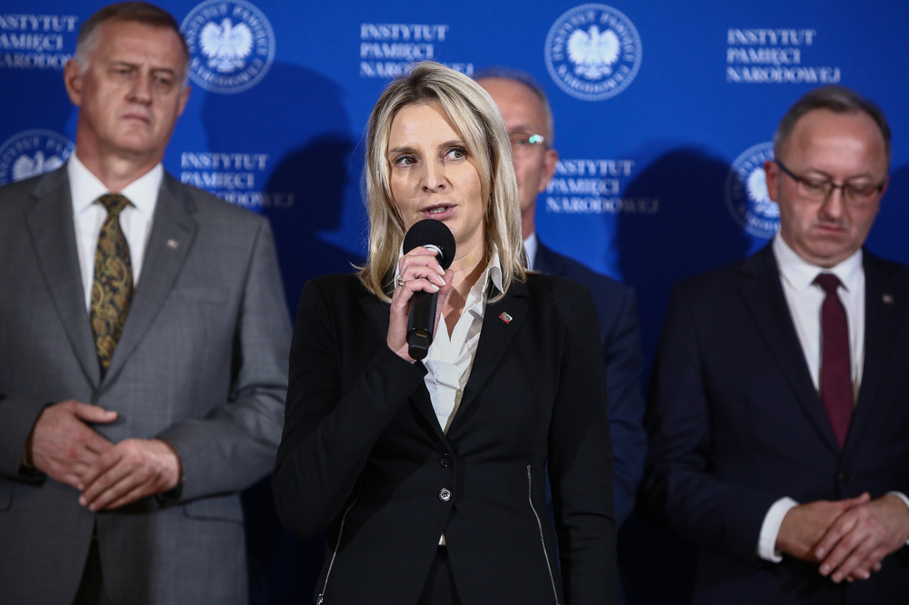 Nie da się zbudować świadomej i bezpiecznej przyszłości bez refleksji historycznej – konferencja prasowa IPN – 25 października 2023. Fot. Sławek Kasper (IPN)