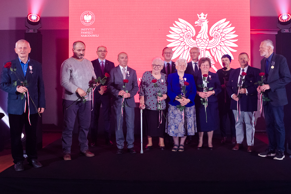 Uroczystość wręczenia Krzyży Wolności i Solidarności działaczom opozycji demokratycznej z lat 1976–1989. Fot. Sławek Kasper (IPN)