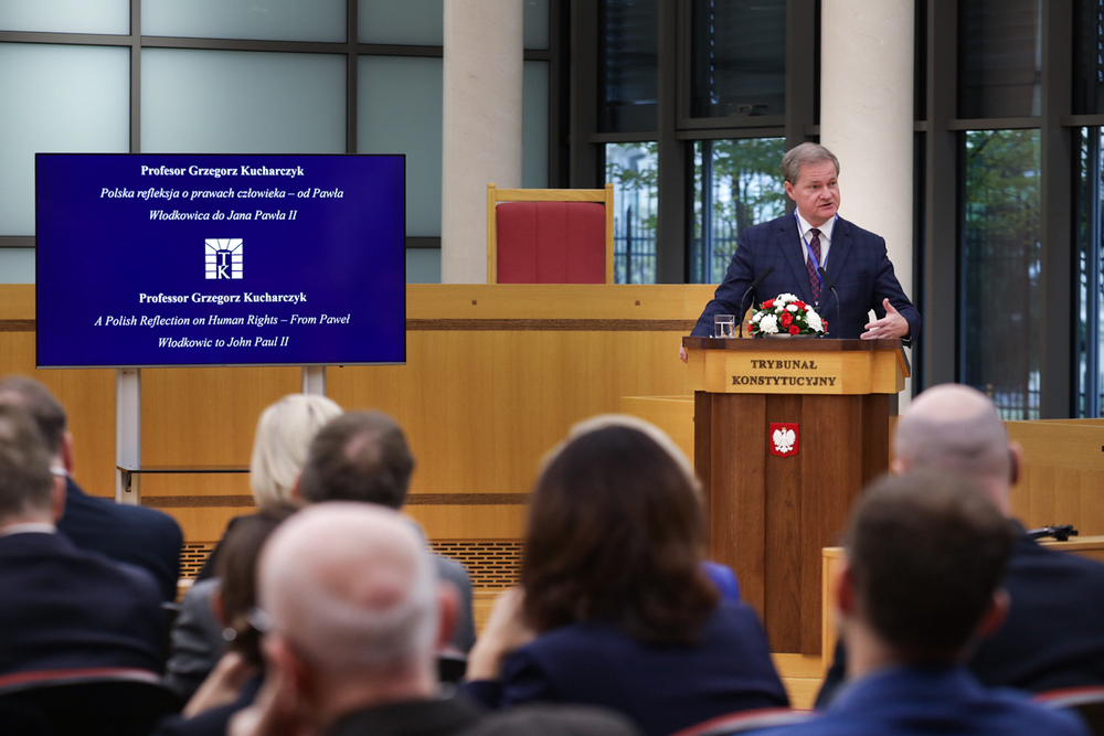Konferencja „Prawa człowieka – perspektywa europejska” w Trybunale Konstytucyjnym. Na zdj. prof. Grzegorz Kucharczyk. Warszawa, 15–18 listopada 2023. Fot. Mikołaj Bujak (IPN)