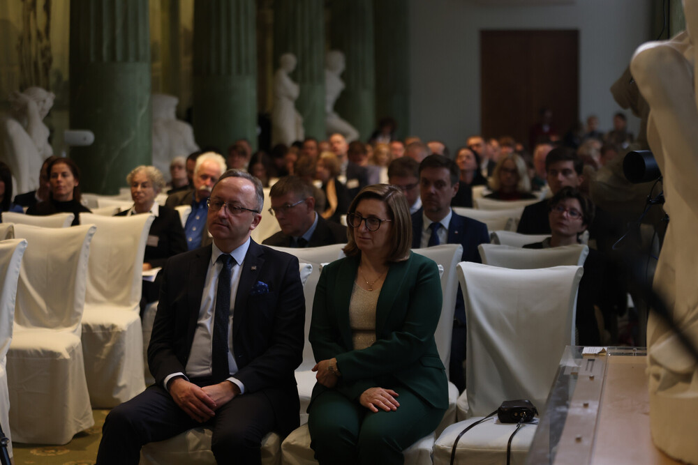 Międzynarodowa konferencja naukowa „Przyszłość i problemy edycji źródeł do historii XX wieku” – Warszawa, 16 listopada 2023. Fot. Katarzyna Adamów (IPN)