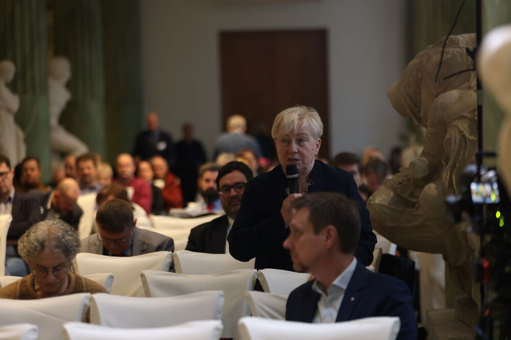 Międzynarodowa konferencja naukowa „Przyszłość i problemy edycji źródeł do historii XX wieku” – Warszawa, 17 listopada 2023. Fot. Katarzyna Adamów (IPN)