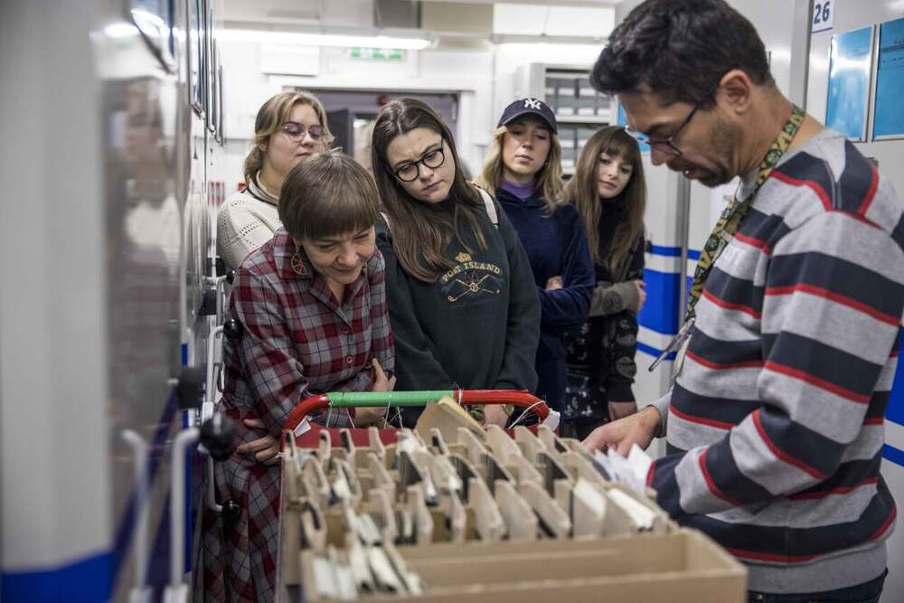 Relacja z wizyty studentów w Archiwum Instytutu Pamięci Narodowej – 27 listopada 2023. Fot. Katarzyna Adamów (IPN)