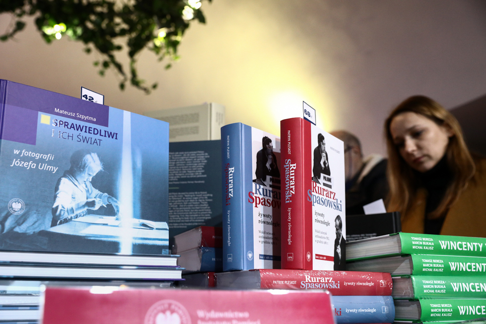 Wydawnictwo IPN na XXXI Targach Książki Historycznej w Warszawie. 30 listopada – 3 grudnia 2023. Fot. Sławek Kasper (IPN)