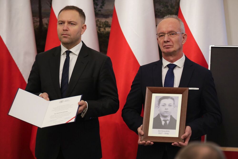 Uroczystość wręczenia not identyfikacyjnych – Warszawa, 1 grudnia 2023. Fot. Mikołaj Bujak (IPN)