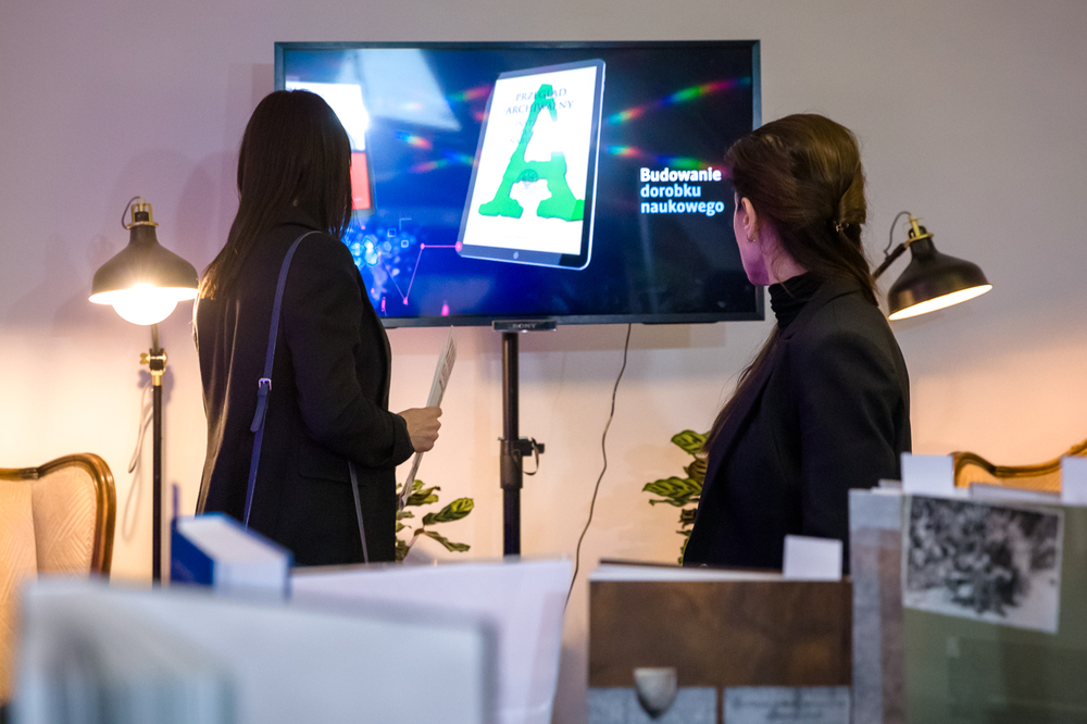 Wydawnictwo IPN na XXXI Targach Książki Historycznej w Warszawie. 30 listopada – 3 grudnia 2023. Fot. Sławek Kasper (IPN)