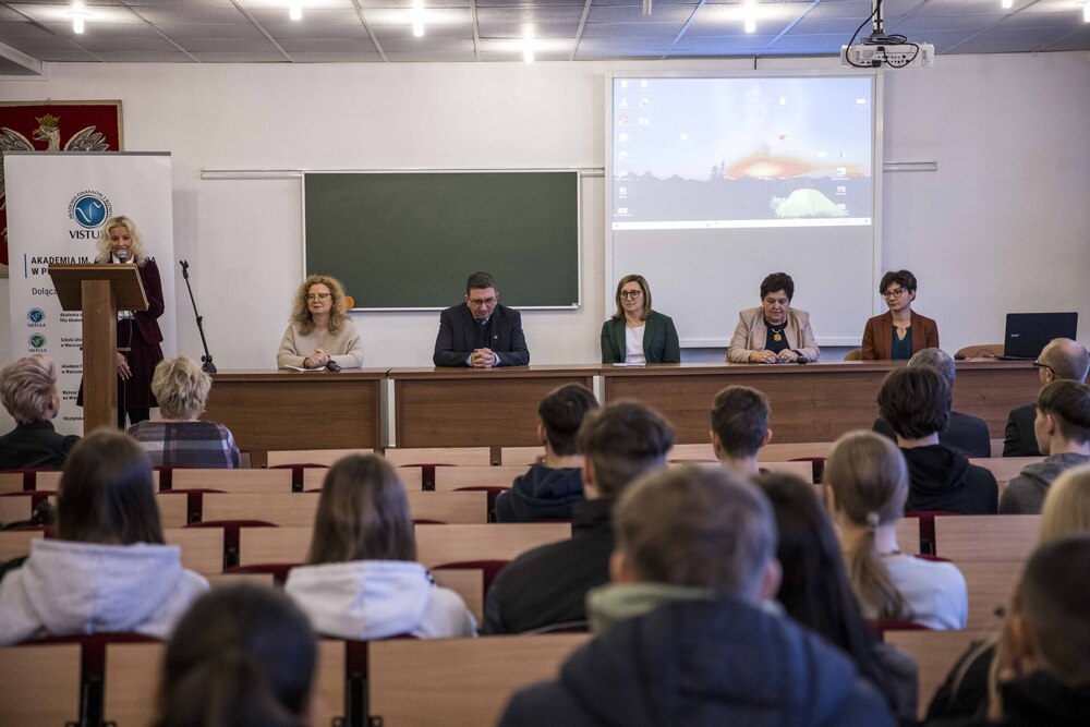 Inauguracja projektu wystawienniczo-edukacyjnego Archiwum IPN „Historia w artefaktach zapisana”  – Pułtusk, 19 grudnia 2023. Fot. Katarzyna Adamów (IPN)