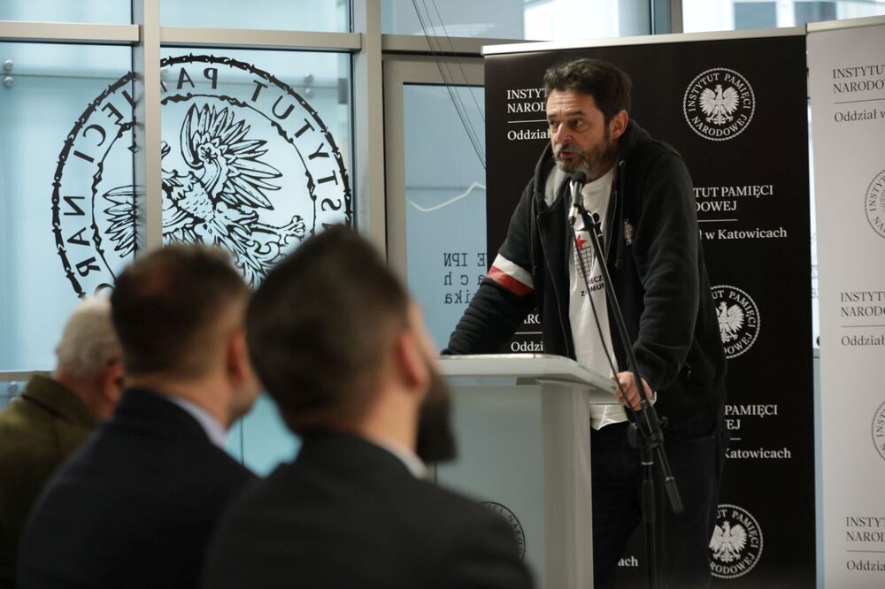 Prezentacja 5 tomu „Encyklopedii Solidarności” w Katowicach. Na zdj. Przemysław Miśkiewicz ze Stowarzyszenia Pokolenie – 18 stycznia 2024. Fot. Mikołaj Bujak (IPN)