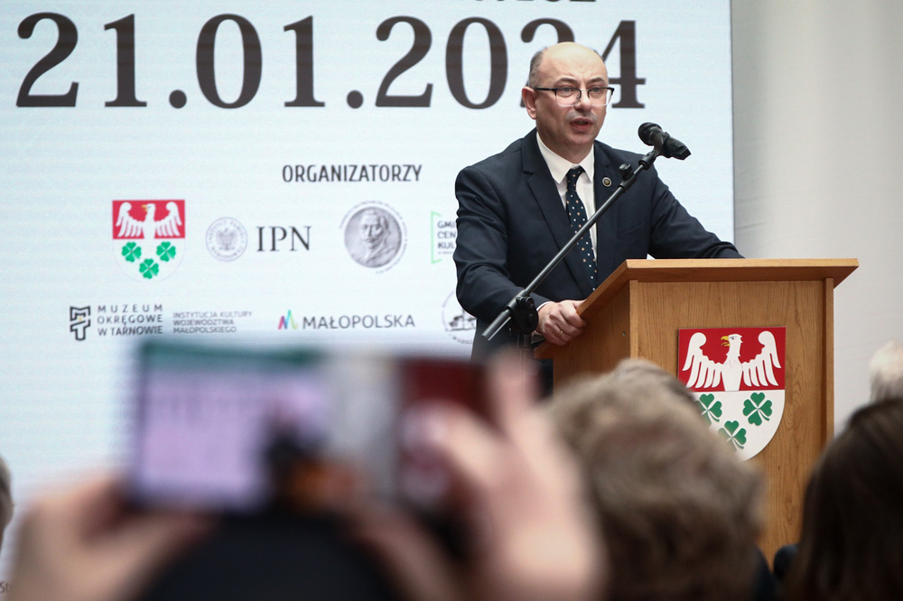 Dr Mateusz Szpytma, zastępca prezesa IPN, podczas uroczystości w Wierzchosławicach w 150. rocznicę urodzin Wincentego Witosa – 21 stycznia 2024. Fot. Sławek Kasper (IPN)