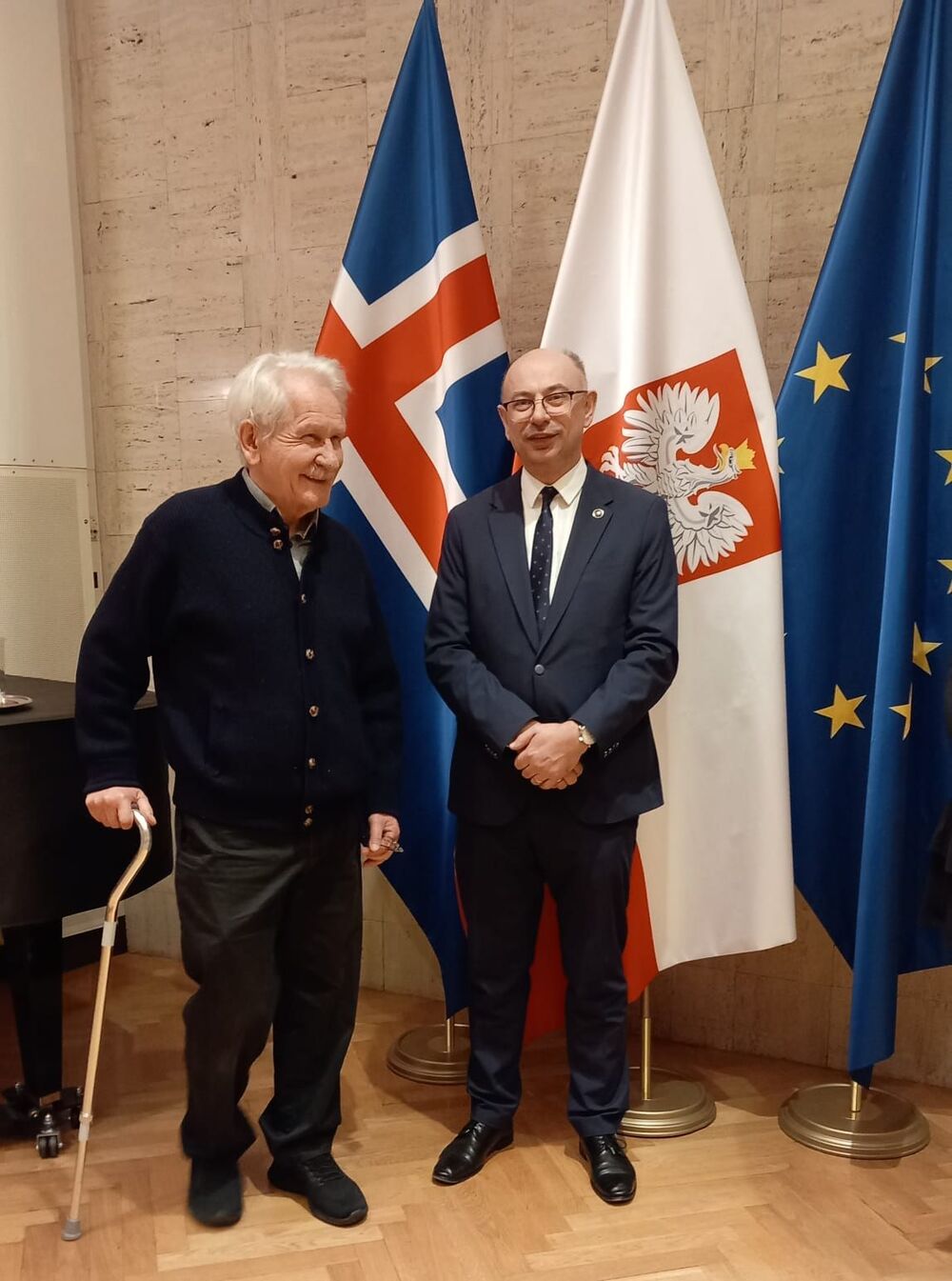 Spotkanie poświęcone rodzinie Ulmów. Na zdj. Wiesław Kęcik (L) i Mateusz Szpytma, zastępca prezesa IPN (P) – Reykjavik, 28 stycznia 2024. Fot. Blanka Kaminska-Pienkos (IPN)