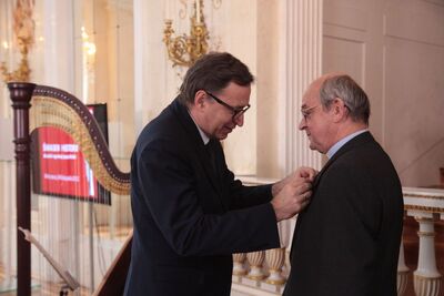 Nagrodę przyznano także ks. Zdzisławowi Malczewskiemu, aktywnemu działaczowi wśród Polonii brazylijskiej. Fot. Piotr Życieński (IPN)