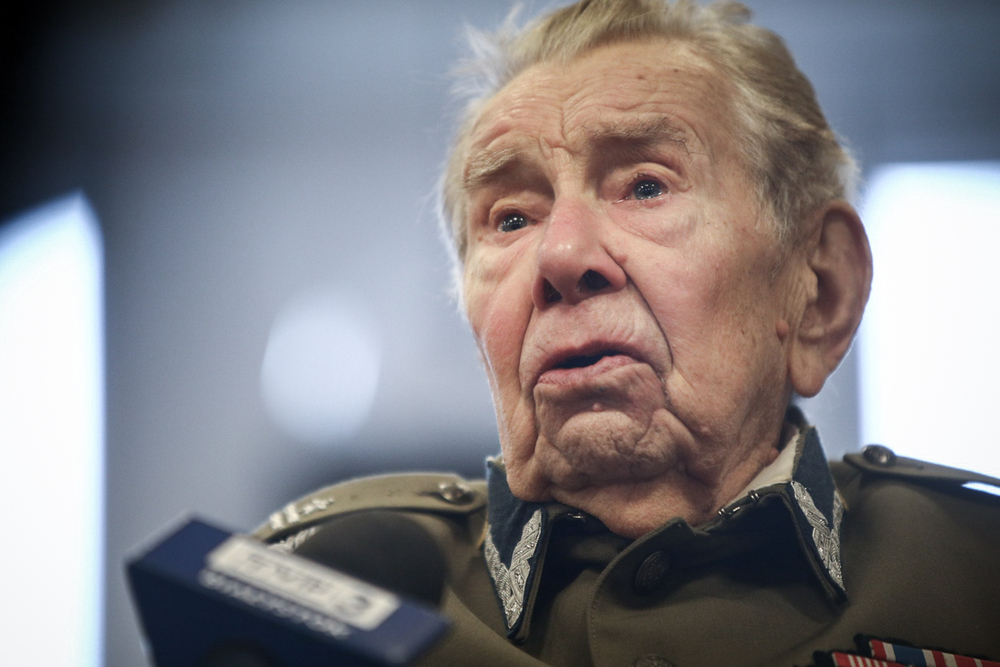 Mjr Czesław Chociej – prezes okręgu białostockiego Światowego Związku Żołnierzy AK. Fot. Sławek Kasper (IPN)