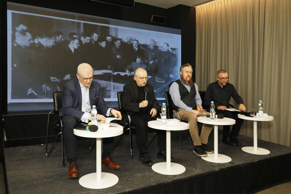 Spotkanie wokół książki „POZ. Polska Organizacja Zbrojna: Siew – Racławice – POZ – AK” autorstwa Stanisława Pietrasa – 21 lutego 2024. Fot. Piotr Życieński (IPN)