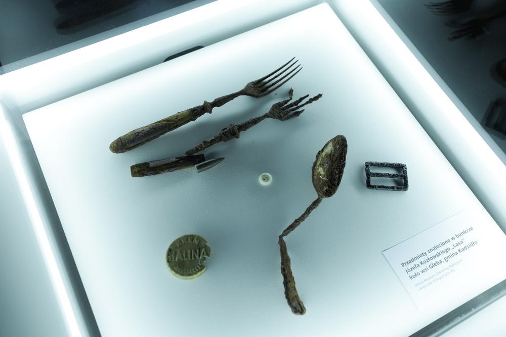 Wystawa „Tajemnice przedmiotu” – Warszawa, 29 lutego 2024 r. Fot. Mikołaj Bujak (IPN)