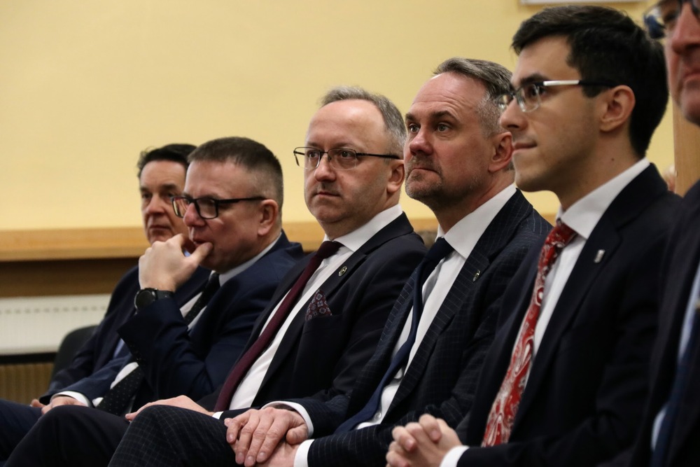 II Ogólnopolski Kongres Środowisk Patriotycznych w Braniewie – 7–9 marca 2024. Na zdj. zastępca prezesa IPN dr hab. Karol Polejowski oraz dyrektor Oddziału IPN w Gdańsku dr Marek Szymaniak. Fot. IPN Gdańsk