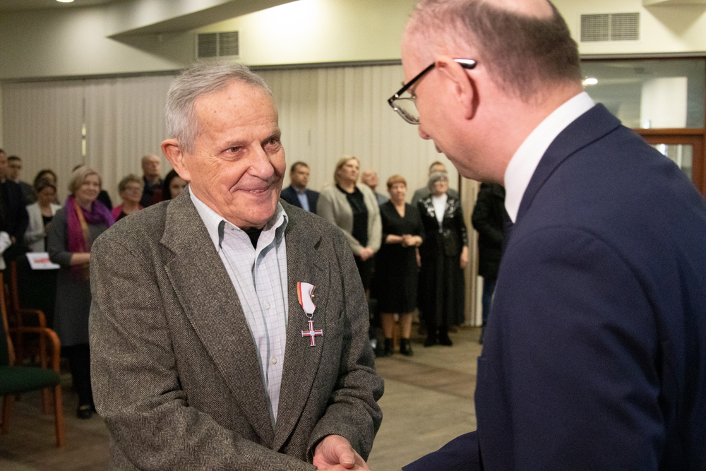 Uroczystość wręczenia Krzyży Wolności i Solidarności – Łódź, 8 marca 2024. Fot. IPN