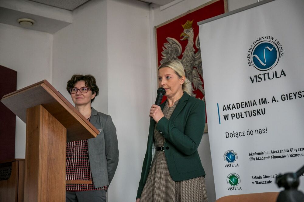 Wystawa Archiwum IPN z cyklu „Historia w artefaktach zapisana” – Pułtusk, 11 marca 2024. Fot. Katarzyna Adamów (AIPN)