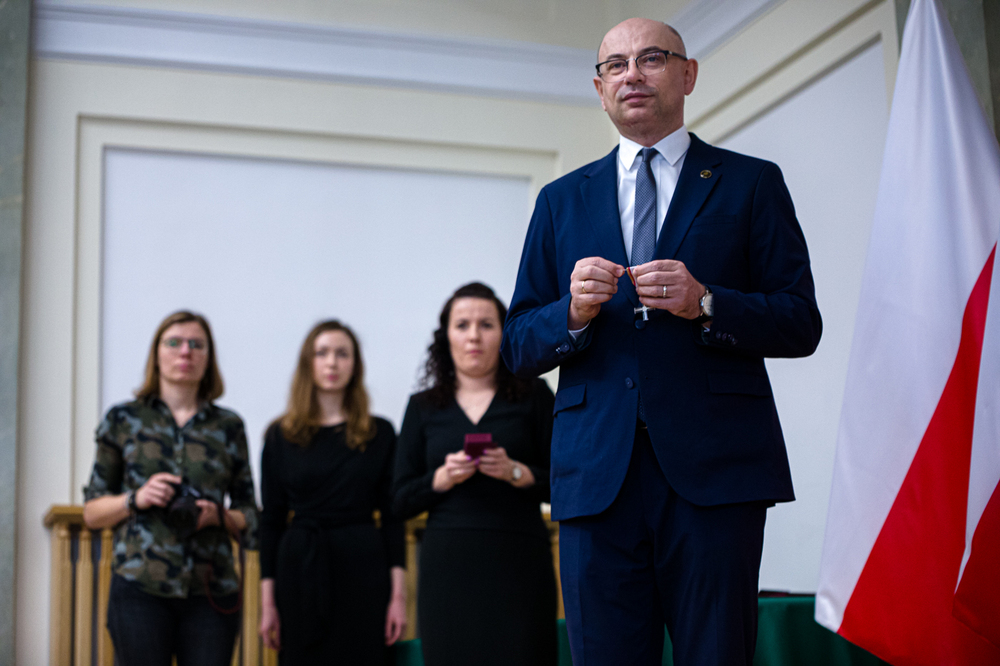 Uroczystość wręczenia Krzyży Wolności i Solidarności byłym działaczom opozycji niepodległościowej z lat 1956–1989. Fot. Sławek Kasper (IPN)