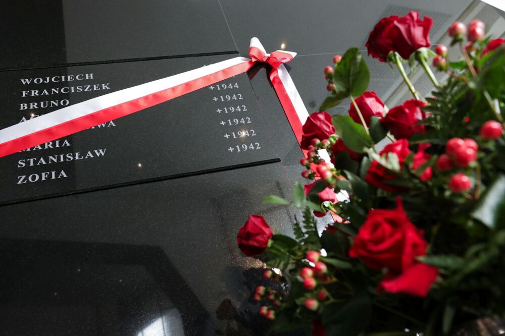 Uroczystości w Toruniu upamiętniające Polaków ratujących Żydów pod okupacją niemiecką – 20 marca 2024. Fot. Mikołaj Bujak (IPN)