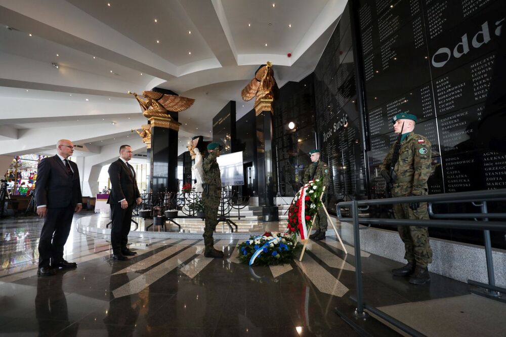 Uroczystości w Toruniu upamiętniające Polaków ratujących Żydów pod okupacją niemiecką – 20 marca 2024. Fot. Mikołaj Bujak (IPN)